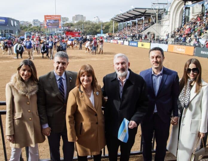 Los precandidatos de JxC reafirmaron su “compromiso” con el campo en la inauguración de La Rural