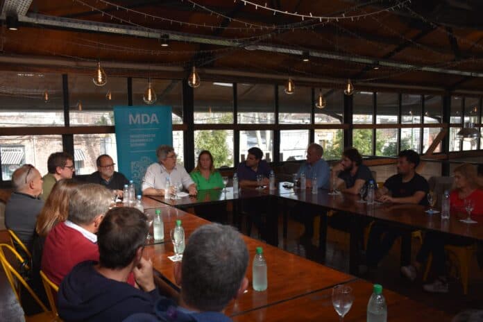 El ministro Javier Rodríguez se reunió con productores y productoras de Junín