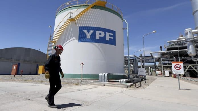 Argentina pidió a EE.UU. que suspenda la sentencia por la estatización de YPF