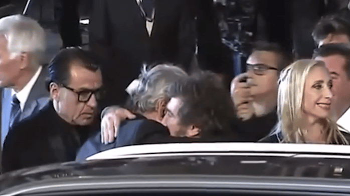 El gran abrazo entre Milei y Nicolás Pino, presidente de la Sociedad Rural Argentina