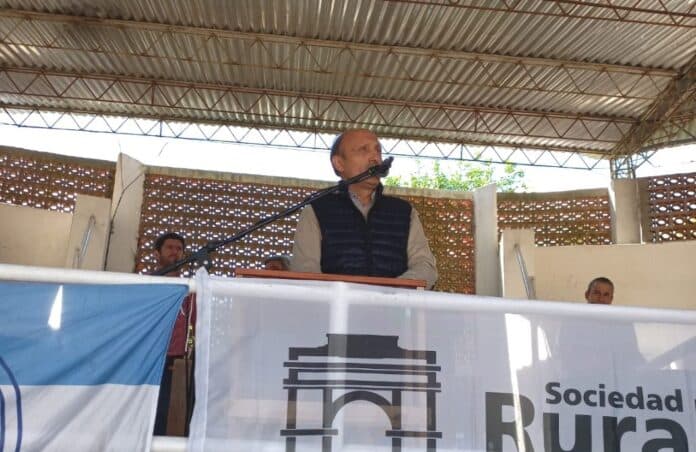 Carbap apuntó contra municipios que buscan crear nuevas tasas