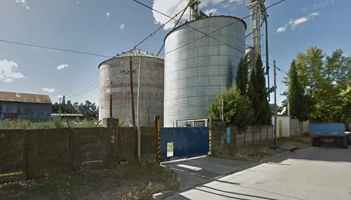 Un hombre quedó sepultado por cereal dentro de un silo y falleció