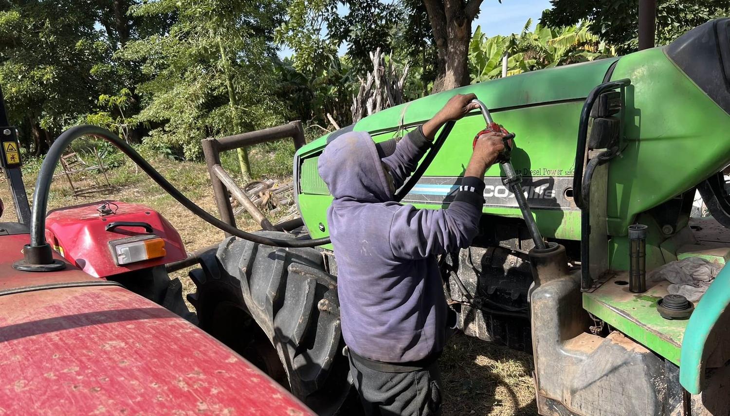 Una nueva suba del gasoil golpea los costos en plena cosecha gruesa e inicio de la siembra fina