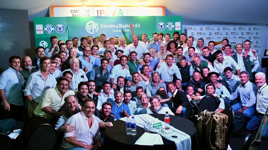 Hito. El logrado por Colombo y Magliano con las 38.000 cabezas de ganado vendidas en 14 horas.