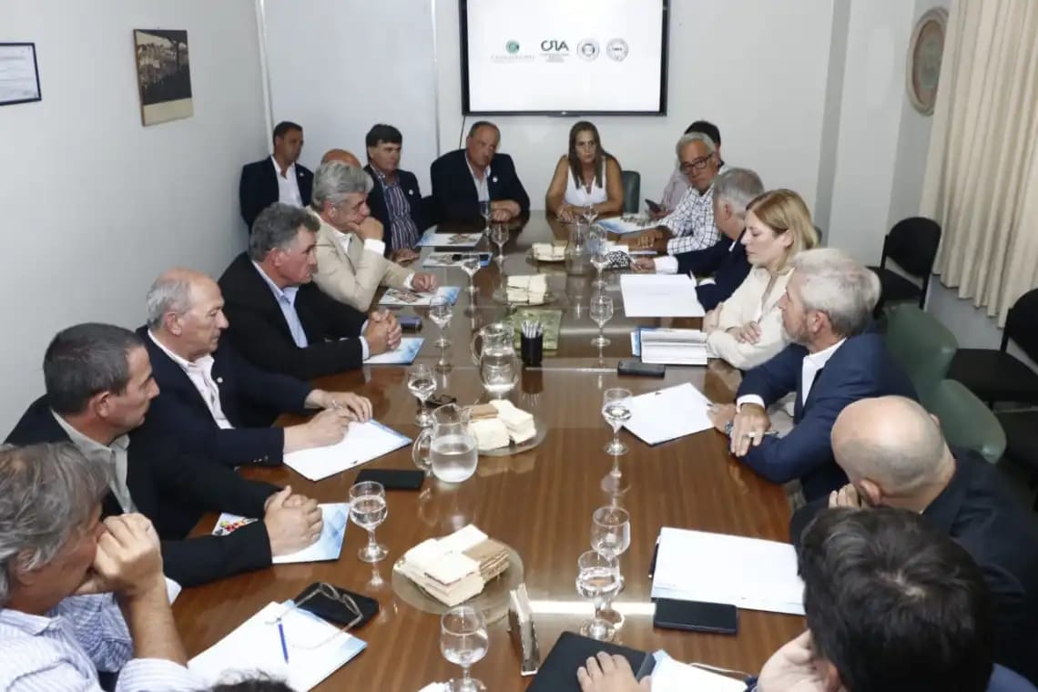 La Mesa de Enlace pidió ayuda a Gobernadores para que no suban las retenciones