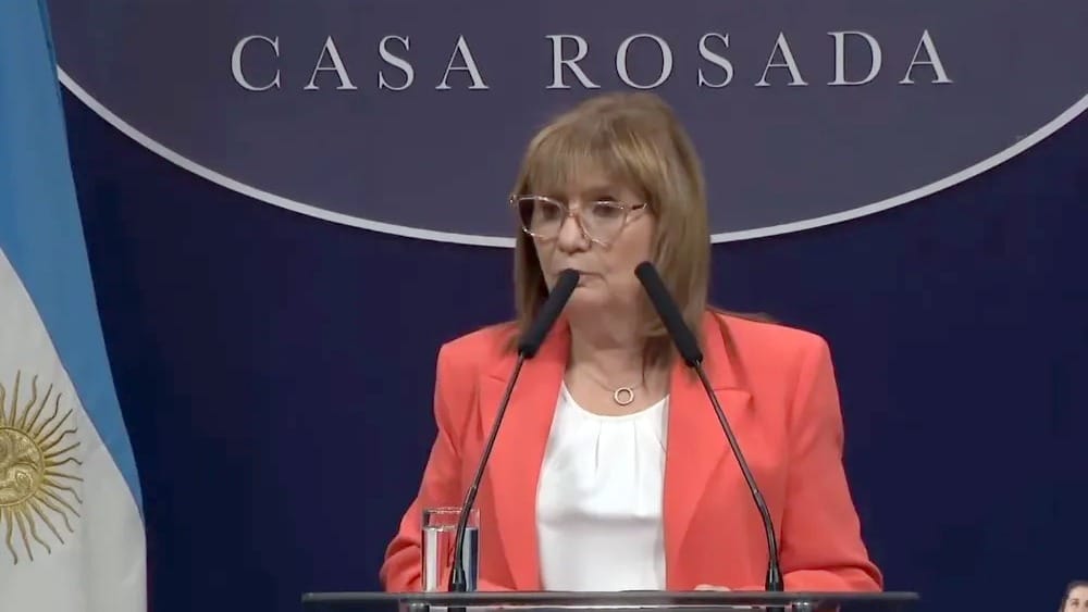 La ministra de Seguridad, Patricia Bullrich, anuncia el centro de operaciones de 9 de Julio.